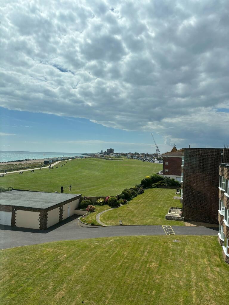 Additional image 16 of Kings Court, Brighton Road