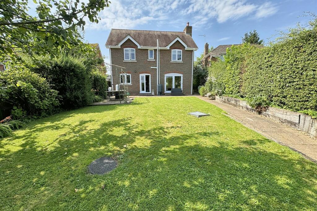 Additional image 3 of Horton