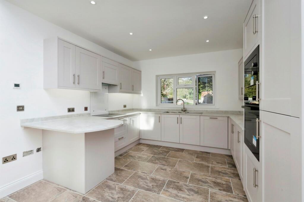 Additional image 8 of The Drive, Hellingly, Hailsham