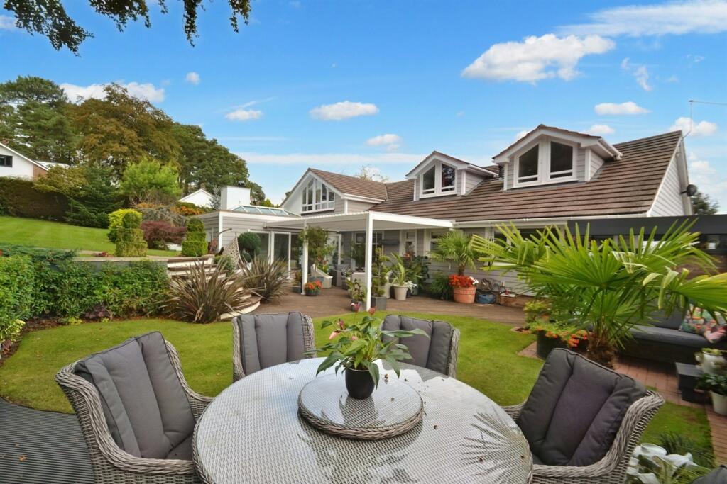 Additional image 32 of Broadstone