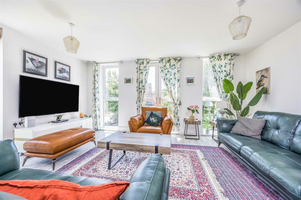 Additional image 6 of West Cliff Road, Bournemouth