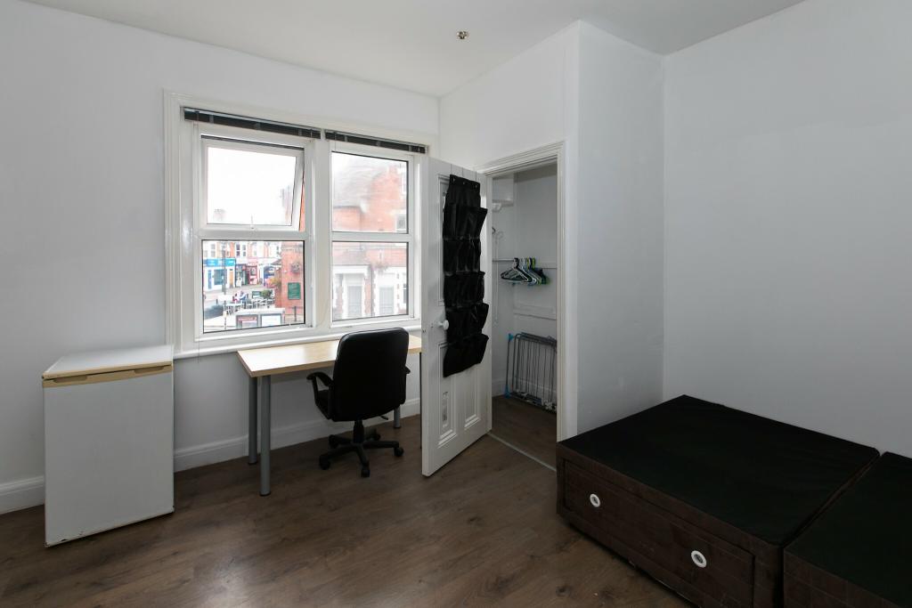 Additional image 12 of 5 Bed Student flat on Kings Road