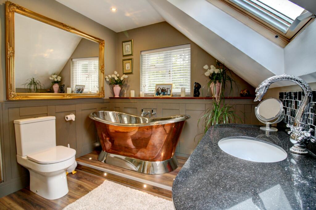 Additional image 33 of Burley Road, Christchurch, BH23