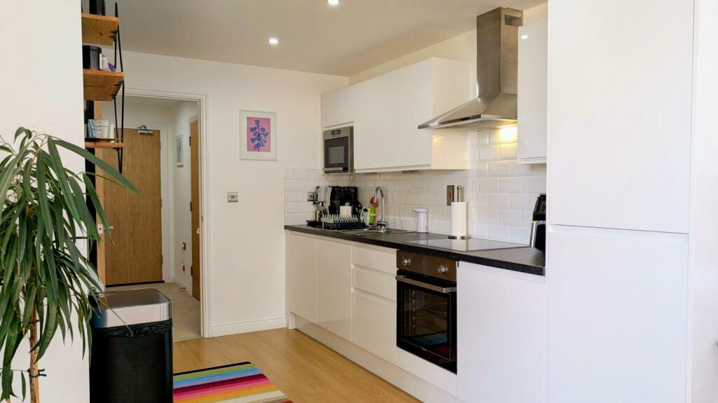 Additional image 3 of Brighton Road, Shoreham, BN43