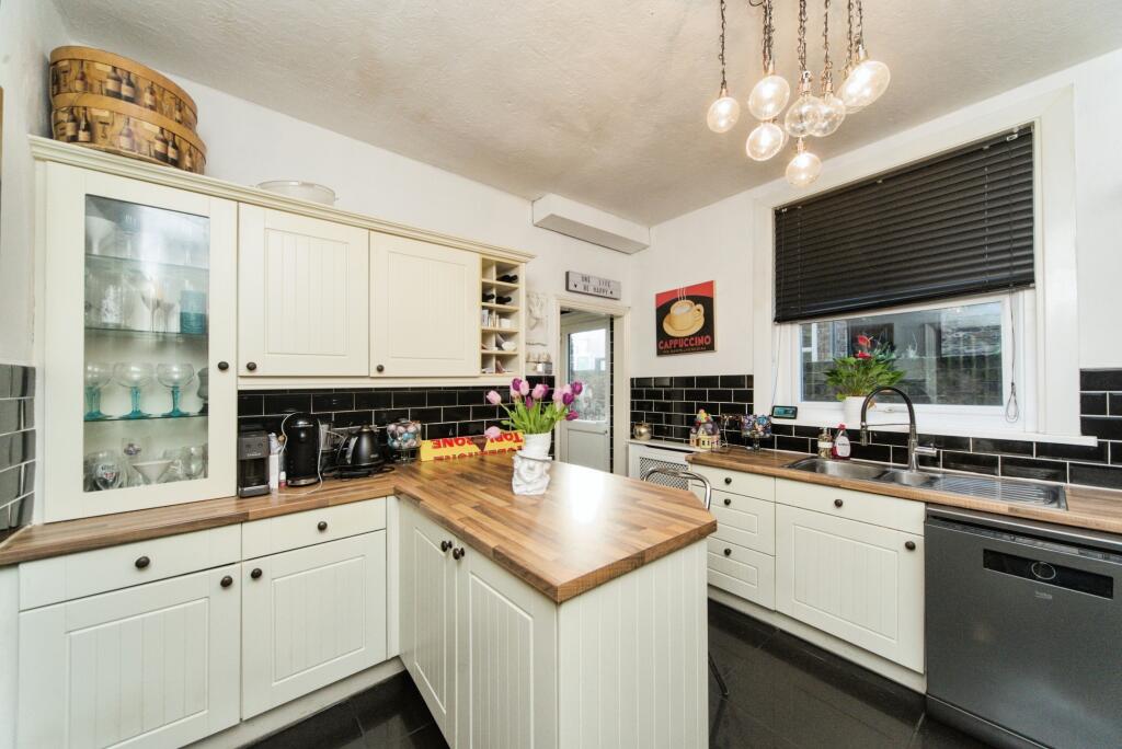 Additional image 7 of Whitley Road, Eastbourne, East Sussex, BN22