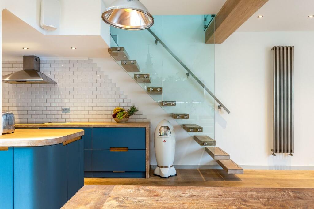 Additional image 10 of Gloucester Road, Brighton