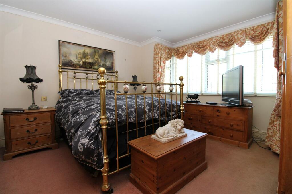 Additional image 10 of Fitzalan Road, Littlehampton