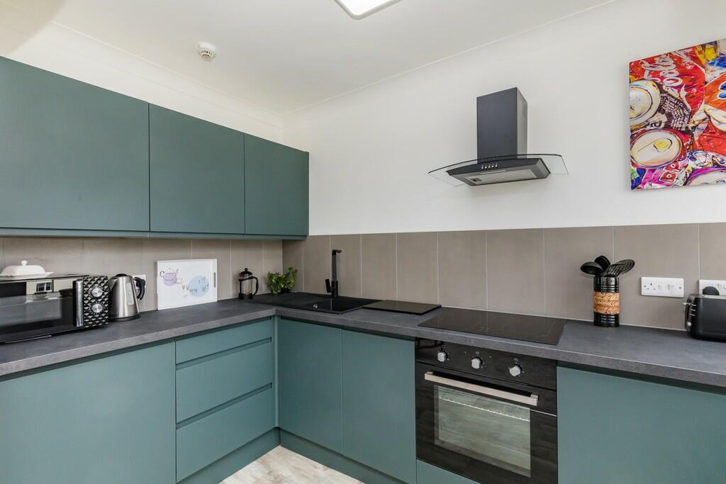 Additional image 11 of Flat 4, 8 Portland Place