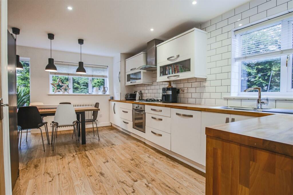 Additional image 4 of Camberley Close, Tottington