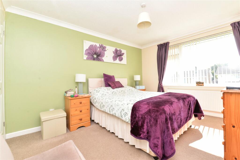 Additional image 11 of Ferndale Road, New Milton, Hampshire, BH25