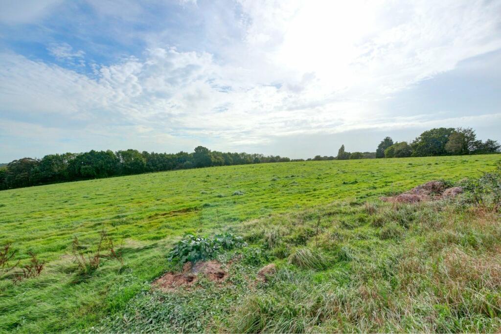 Additional image 13 of Horseshoe Place, Windmill Hill, BN27