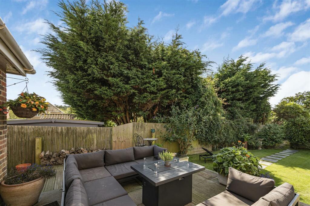 Additional image 33 of Newick Close, Seaford