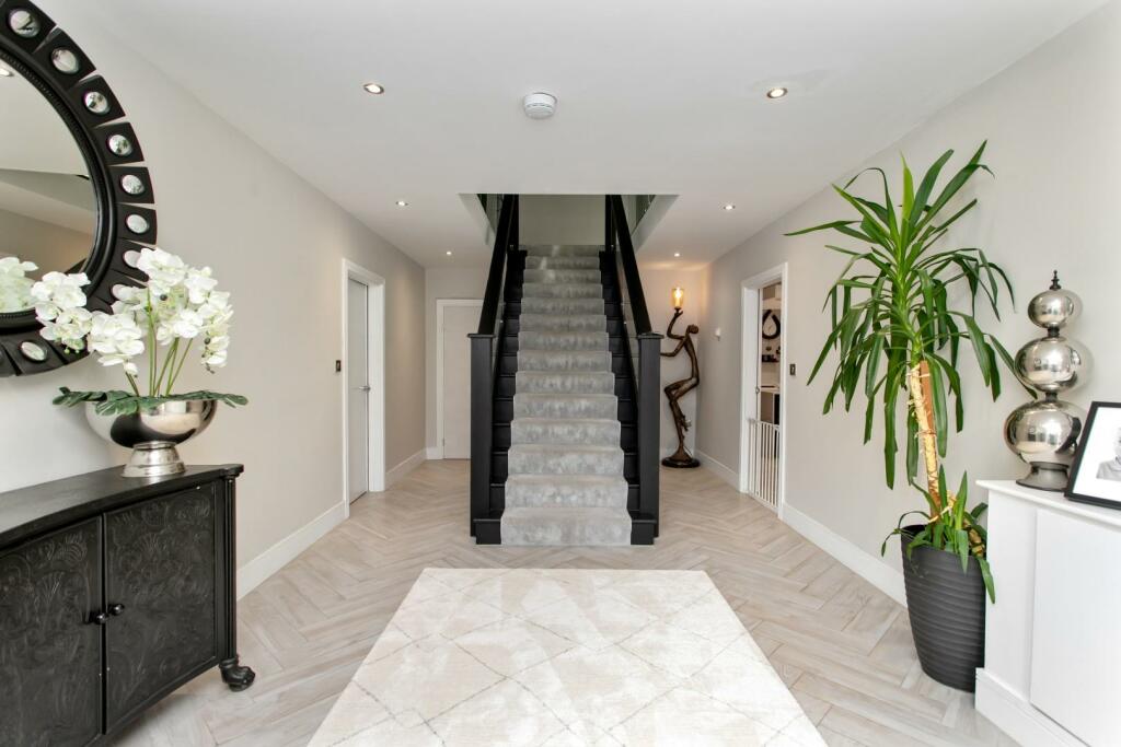 Additional image 32 of Manor Gardens, Bury