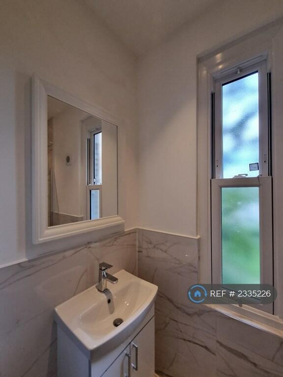 Additional image 6 of Crescent Road, Bournemouth, BH2