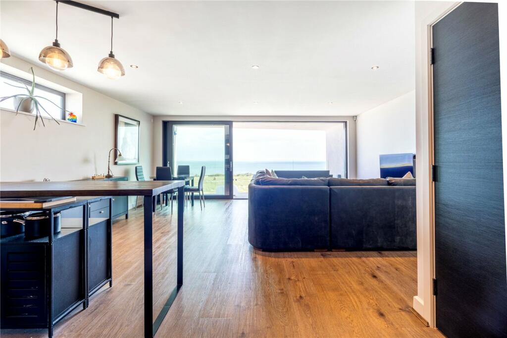 Additional image 5 of Boscombe Overcliff Drive, Bournemouth, BH5