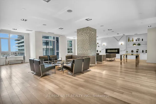 Additional image 34 of 56 Annie Craig Dr Unit UPH05