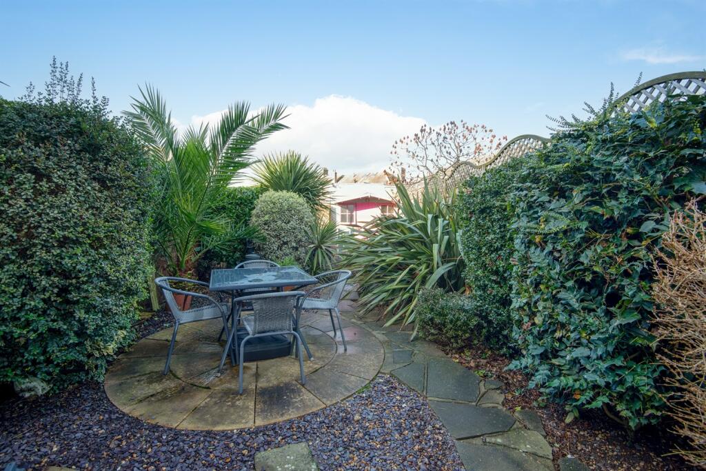 Additional image 40 of Westcourt Road, Worthing, BN14