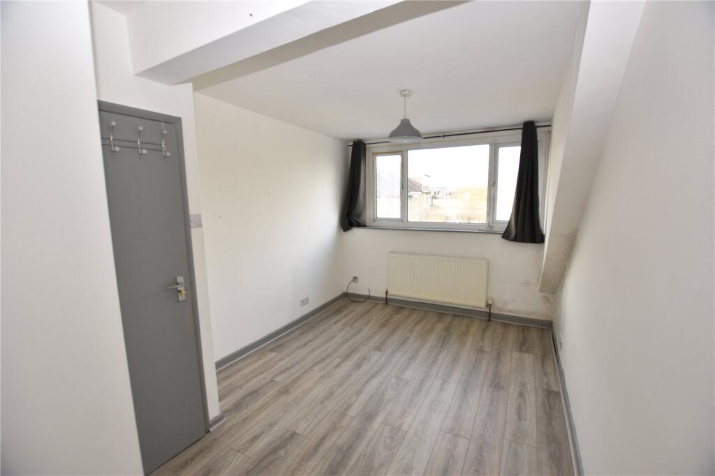 Additional image 9 of Grantham Road, Bradford, West Yorkshire