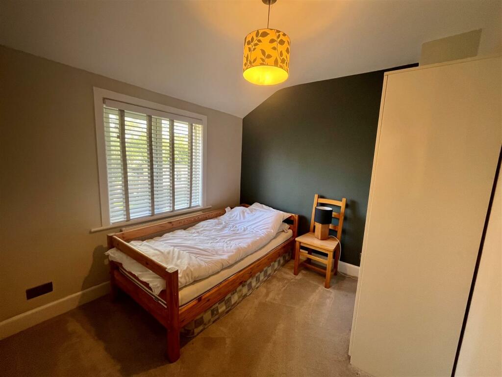 Additional image 7 of Parkwood Road, Wimborne