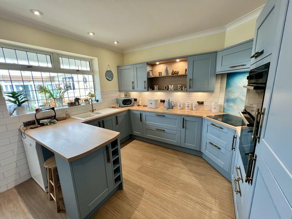 Additional image 29 of Queens Park Avenue, Bournemouth