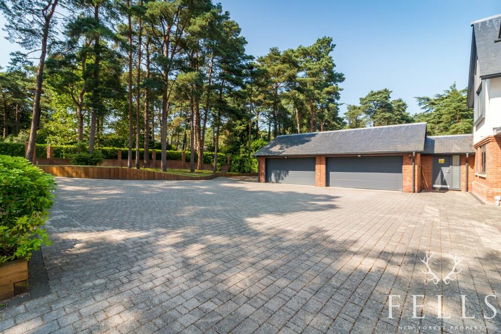 Additional image 32 of Avon Avenue, Avon Castle, Ringwood