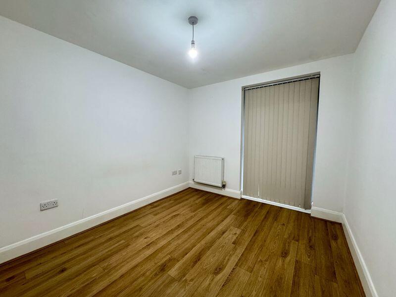 Additional image 10 of Hulton Mount, St Helens Road, Bolton ** AVAILABLE NOW **