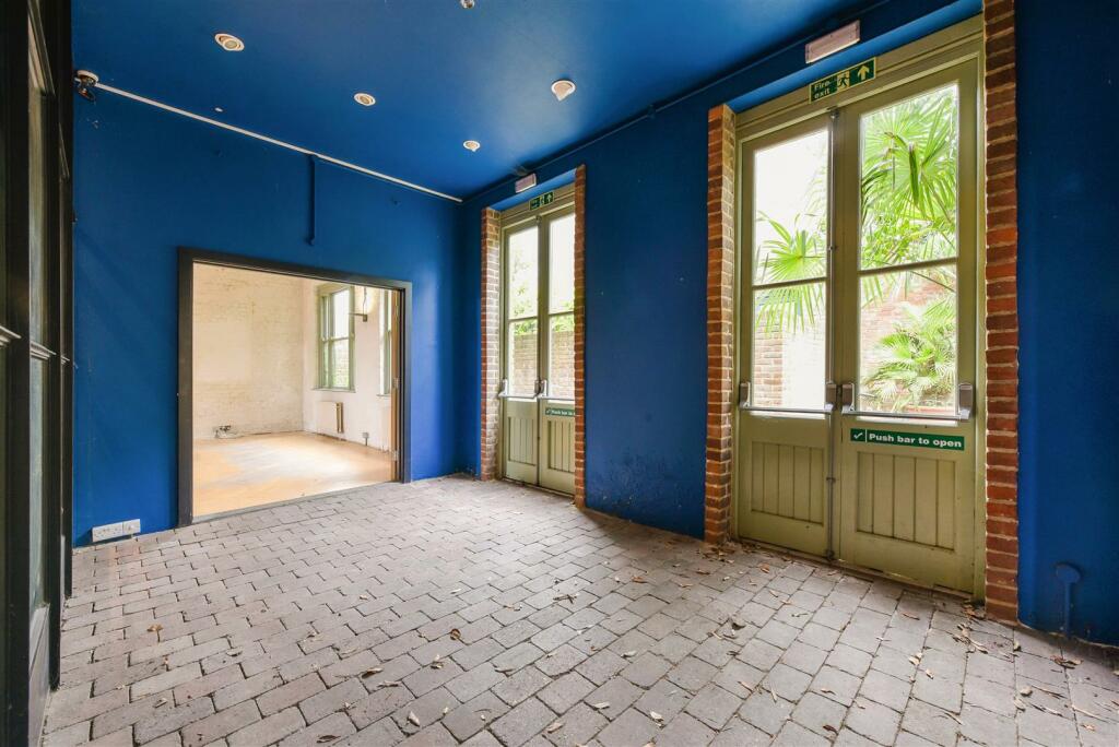 Additional image 25 of Tarrant Street, Arundel