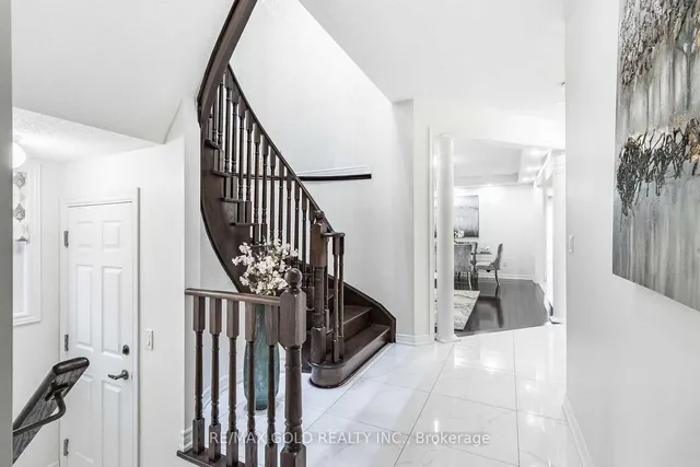 Additional image 5 of 2 Lackington St