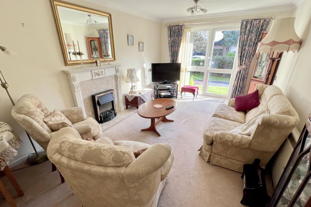 Additional image 2 of Fernlea Avenue, Ferndown, BH22