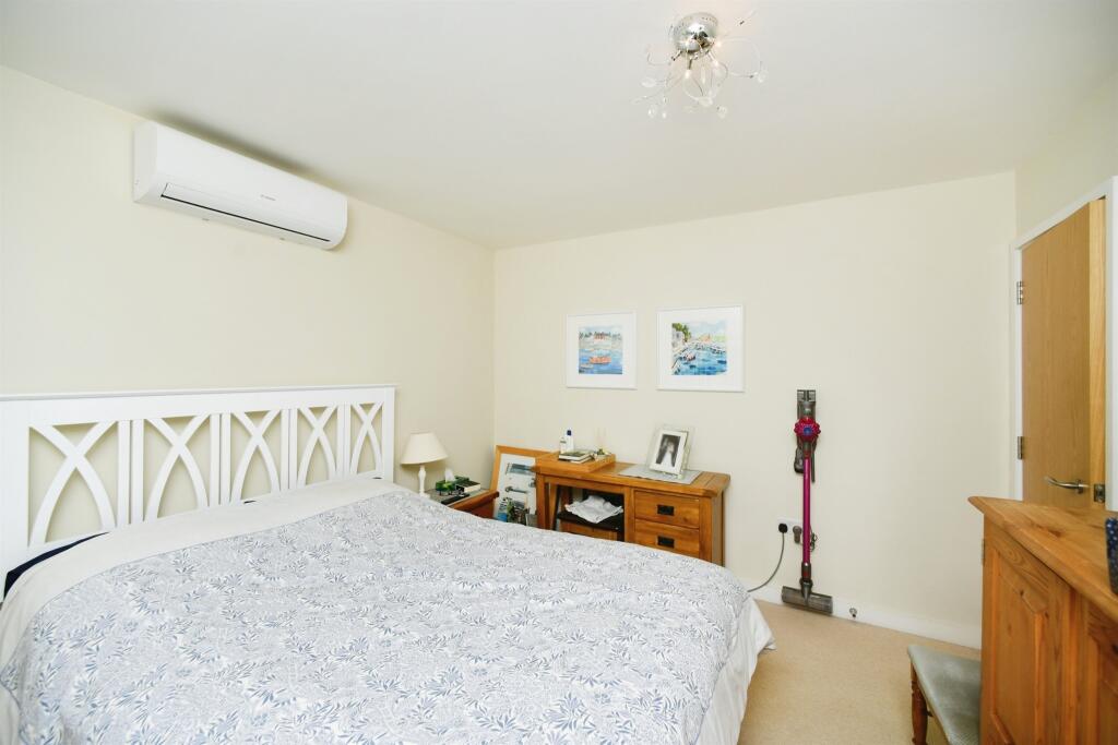 Additional image 12 of Downsway, Southwick, Brighton