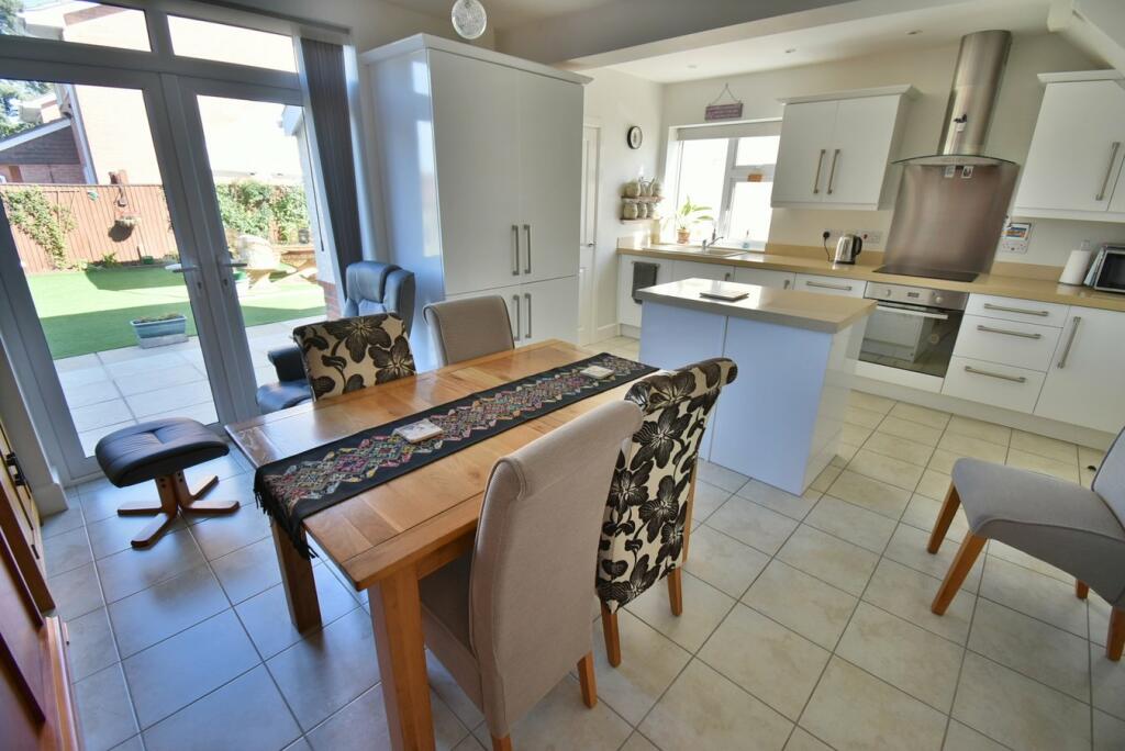 Additional image 5 of Hilltop Road, Ferndown, BH22
