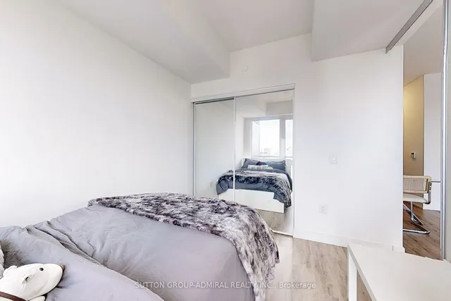 Additional image 14 of 158 Front St Unit 1412