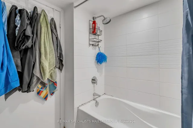 Additional image 16 of 21 Iceboat Terr Unit 1705