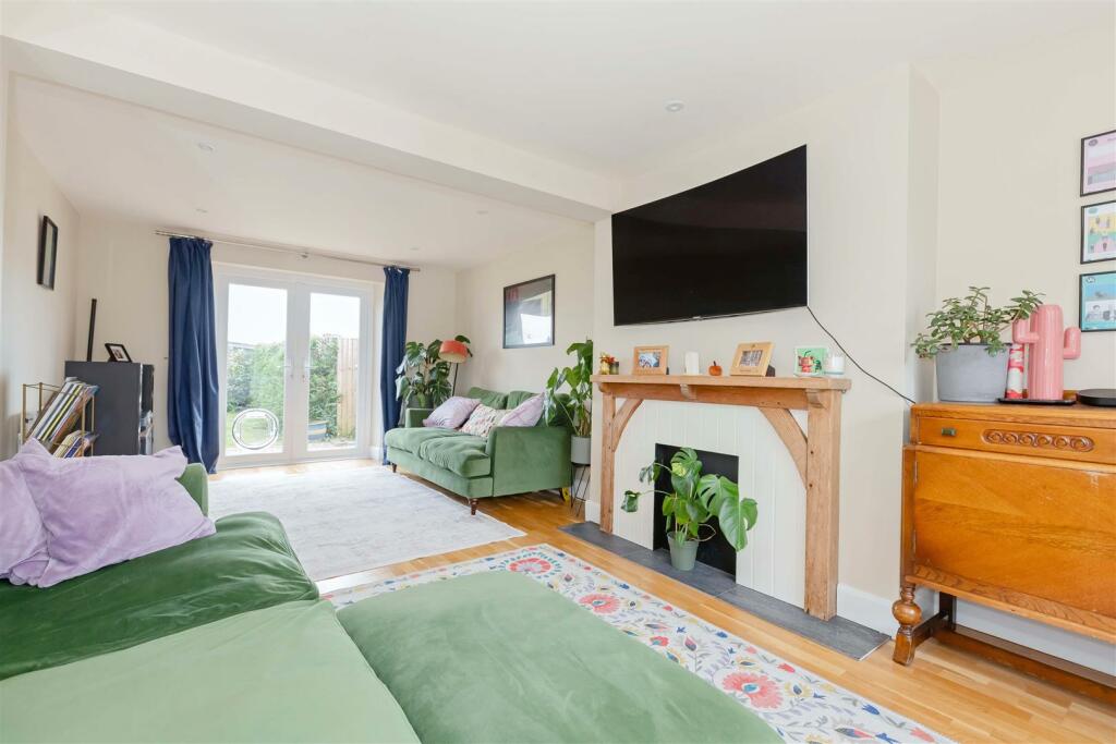 Additional image 12 of Nelson Row, Arundel