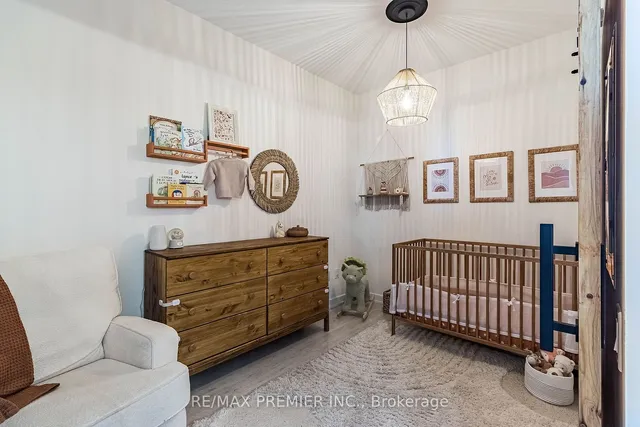 Additional image 23 of 33 Singer Crt Unit 3101