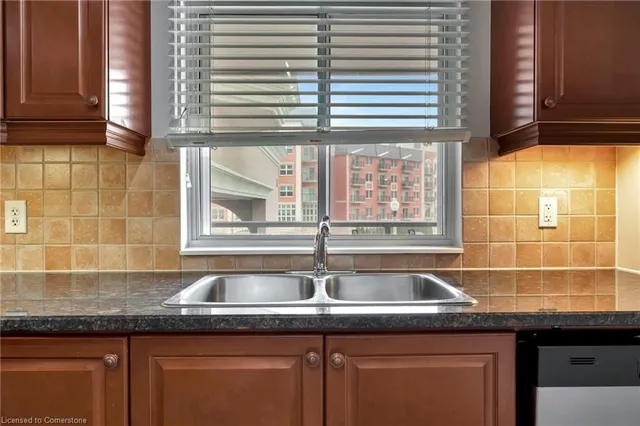 Additional image 11 of 4000 Creekside Dr Unit 203