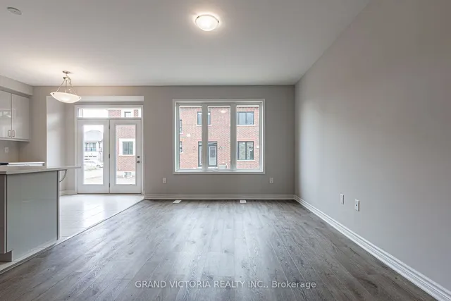 Additional image 7 of 1677 Sauble Crt