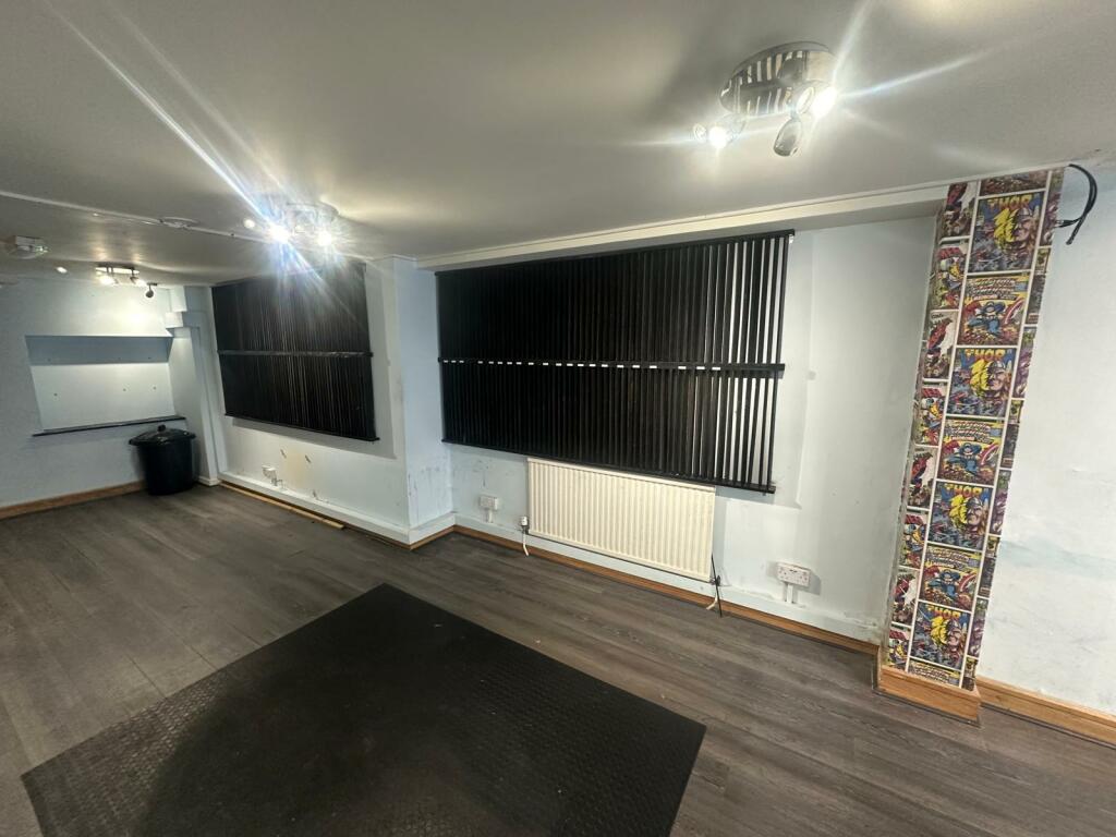 Additional image 5 of 78 & 78a High Street, Littlehampton, West Sussex, BN17 5DX