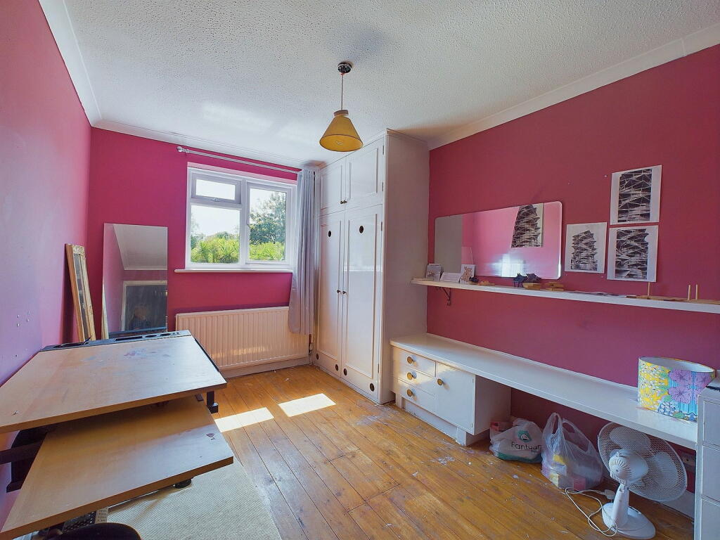 Additional image 16 of Glebe Road, Worthing, BN14