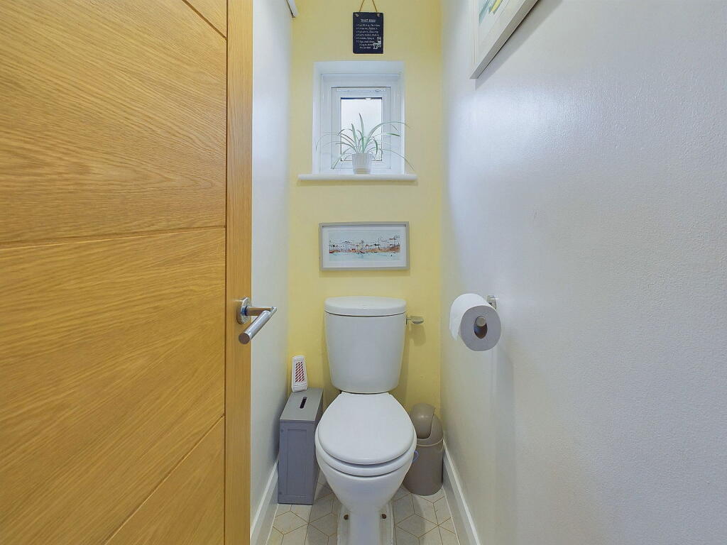 Additional image 12 of Aglaia Road, Worthing, BN11