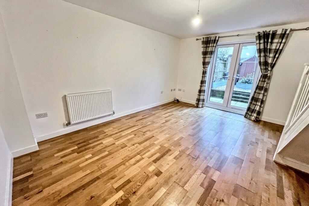 Additional image 14 of Wool