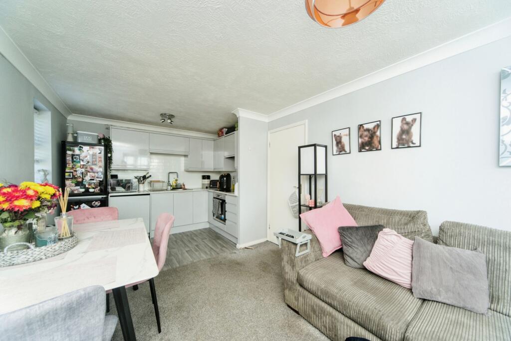 Additional image 3 of Snowdon Close, Eastbourne, East Sussex, BN23