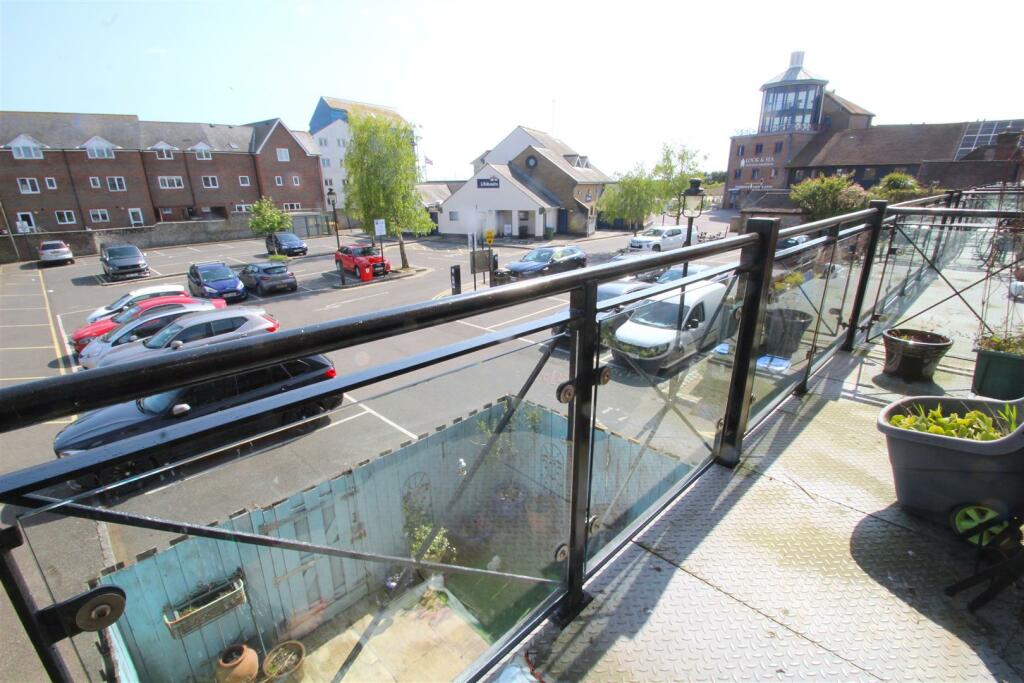 Additional image 3 of Surrey Street, Littlehampton