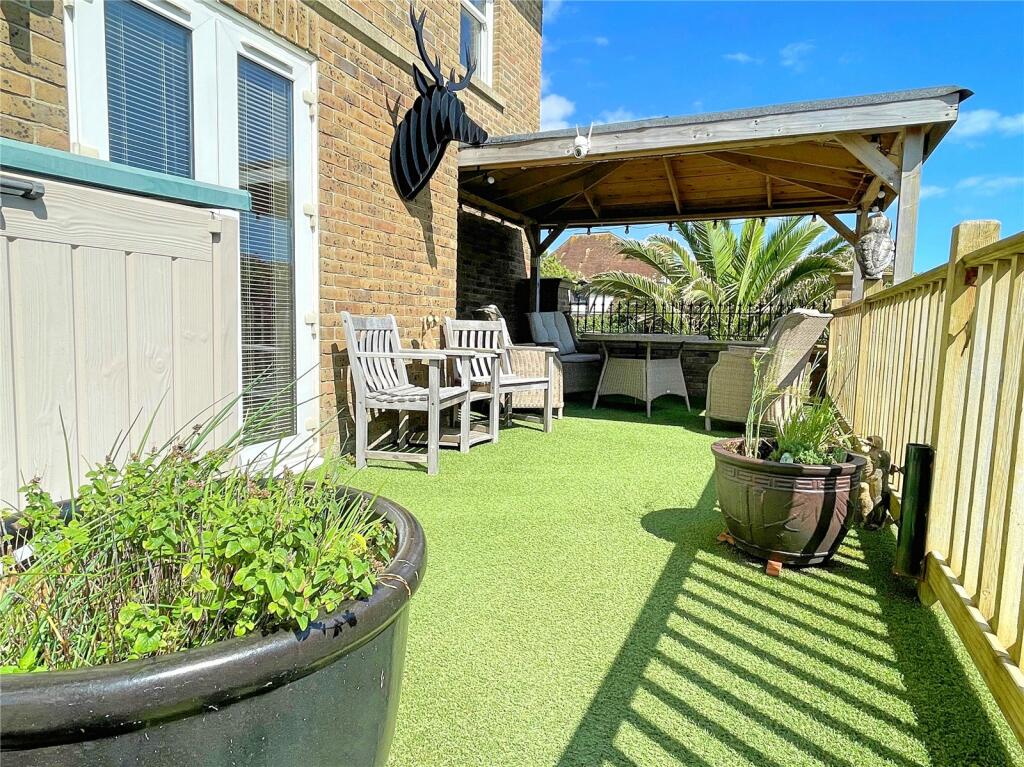 Additional image 27 of Sea Avenue, Rustington, Littlehampton, West Sussex, BN16