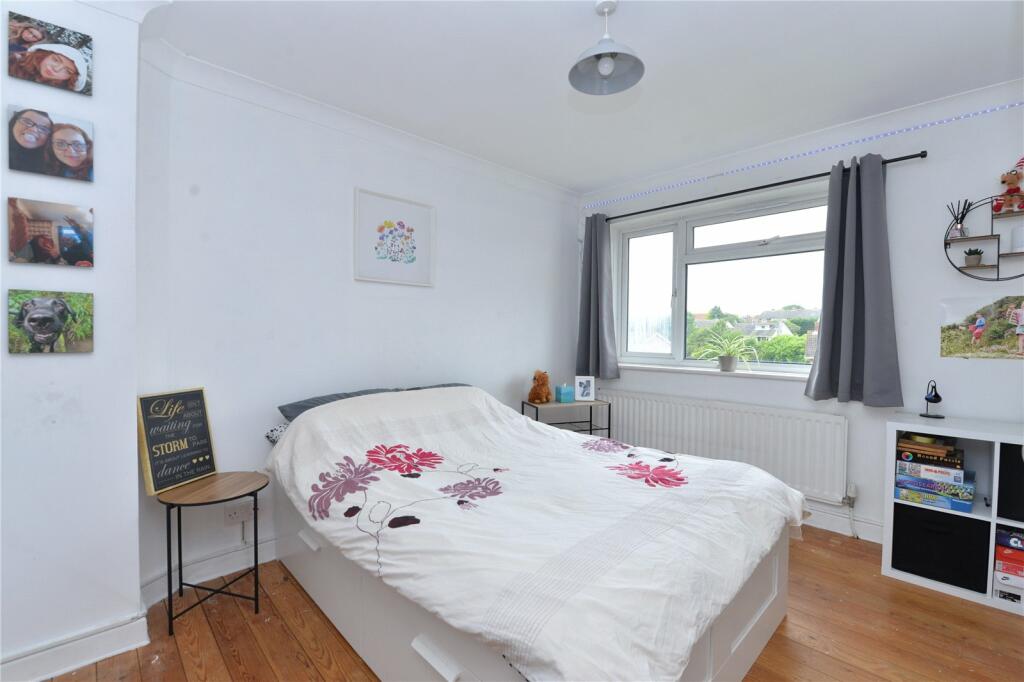 Additional image 8 of Willowdene Close, New Milton, Hampshire, BH25