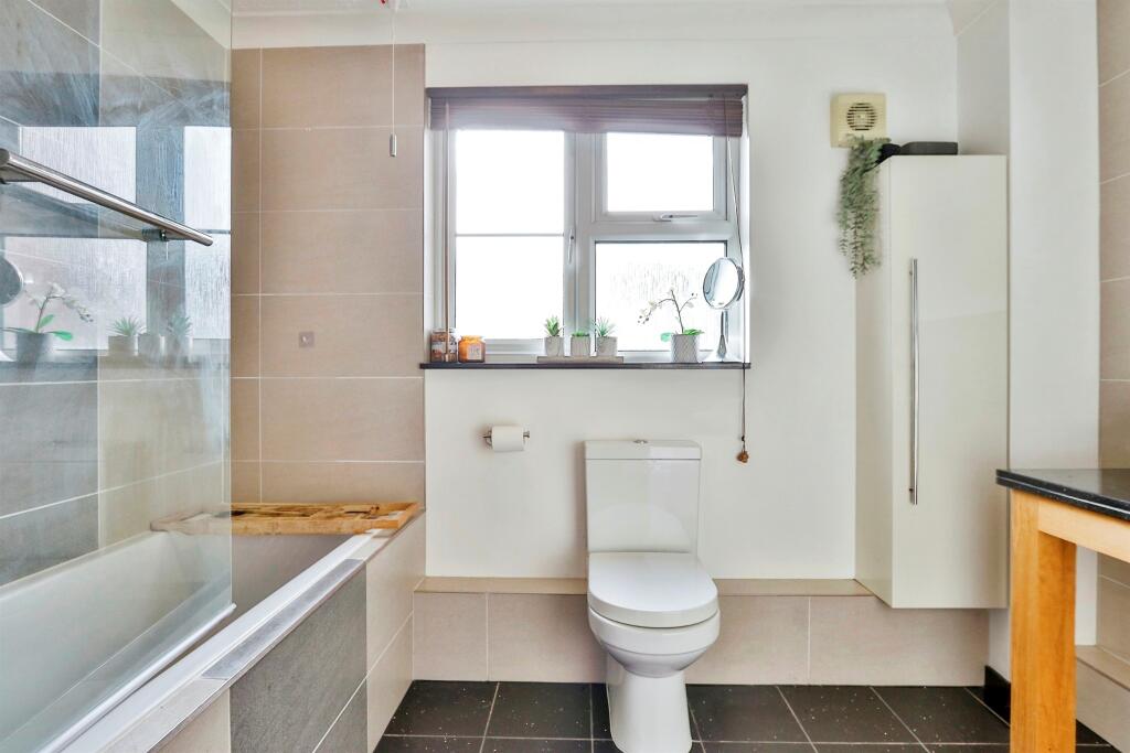 Additional image 11 of Chloe Gardens, Parkstone, Poole