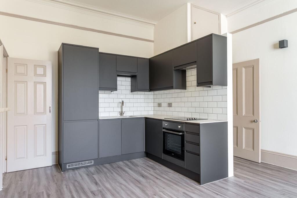 Additional image 12 of Flat B,  Clarendon Terrace, Brighton