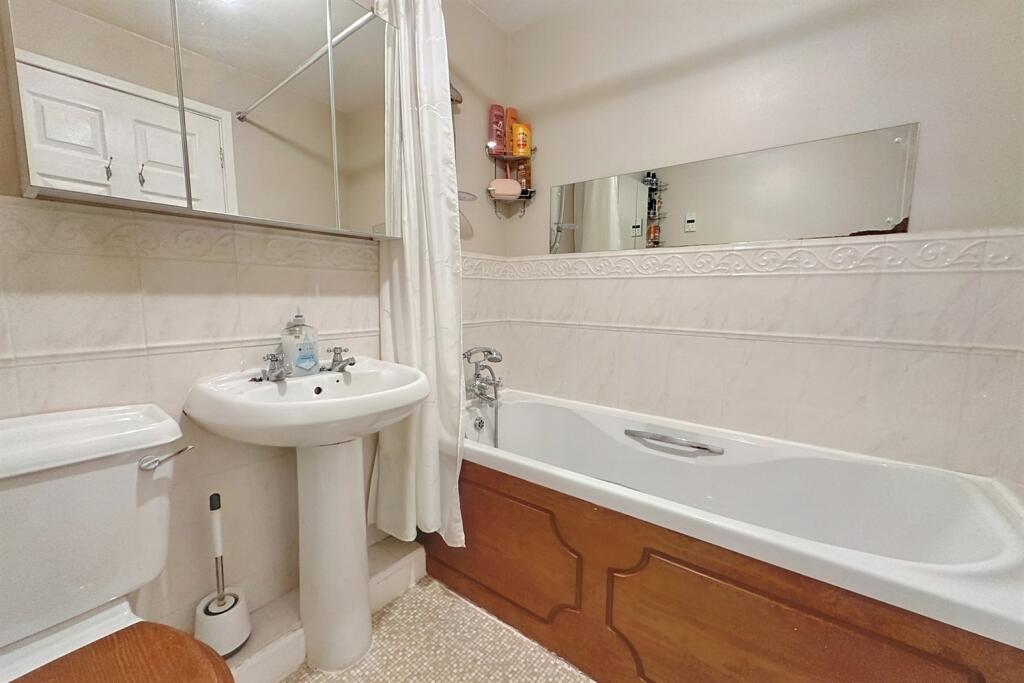 Additional image 9 of Verwood