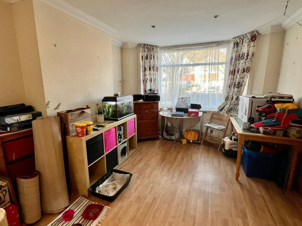 Additional image 4 of Claremont Avenue, Bournemouth