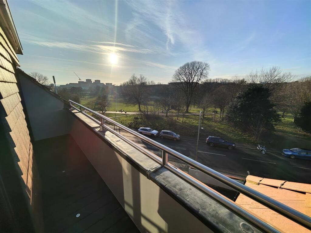 Additional image 21 of Goldstone Crescent, Hove